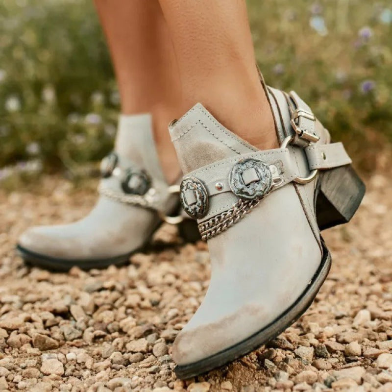 Women's Vintage Rivet Plus-size Fastener Mid-collar Flats