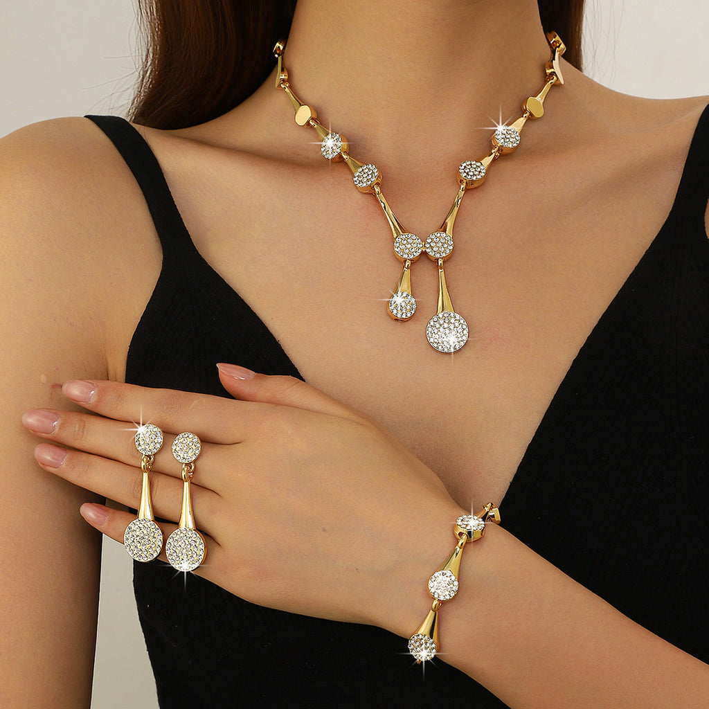 Splendid Diamond Alloy Suit Fashion Delicate Bridal Jewelry Set