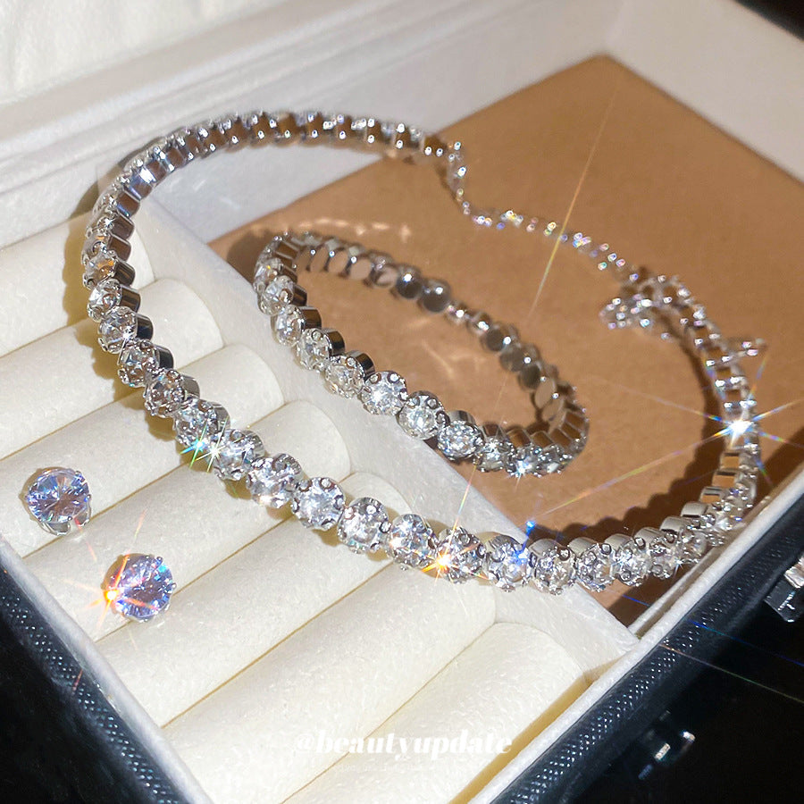 Women's Round Cold Style Light Luxury High-grade Design Sense Jewelry Set