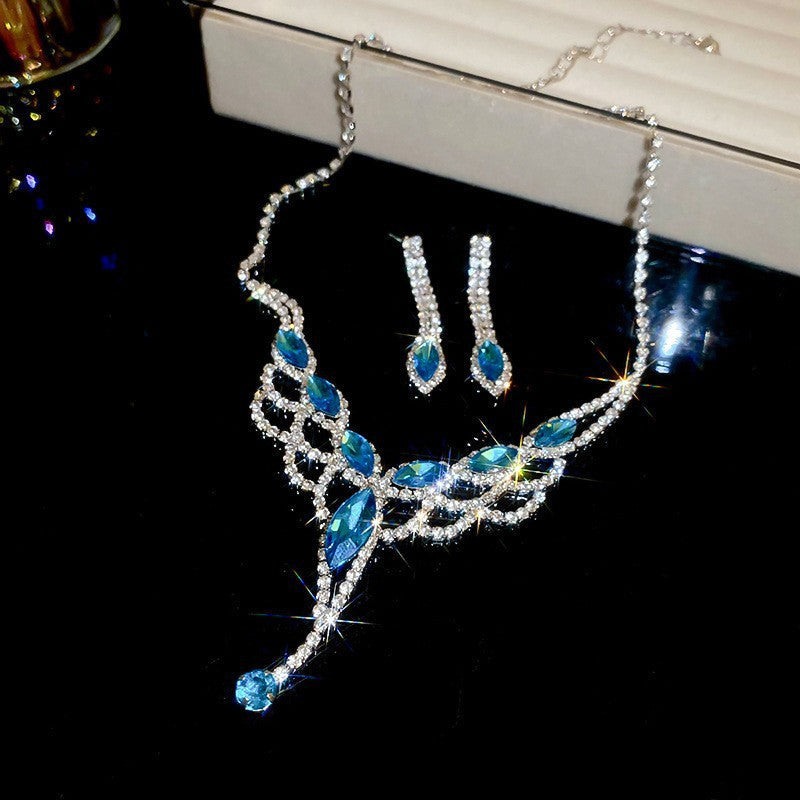 Round Zircon Ear Niche Design Clavicle Chain Graceful Jewelry Set