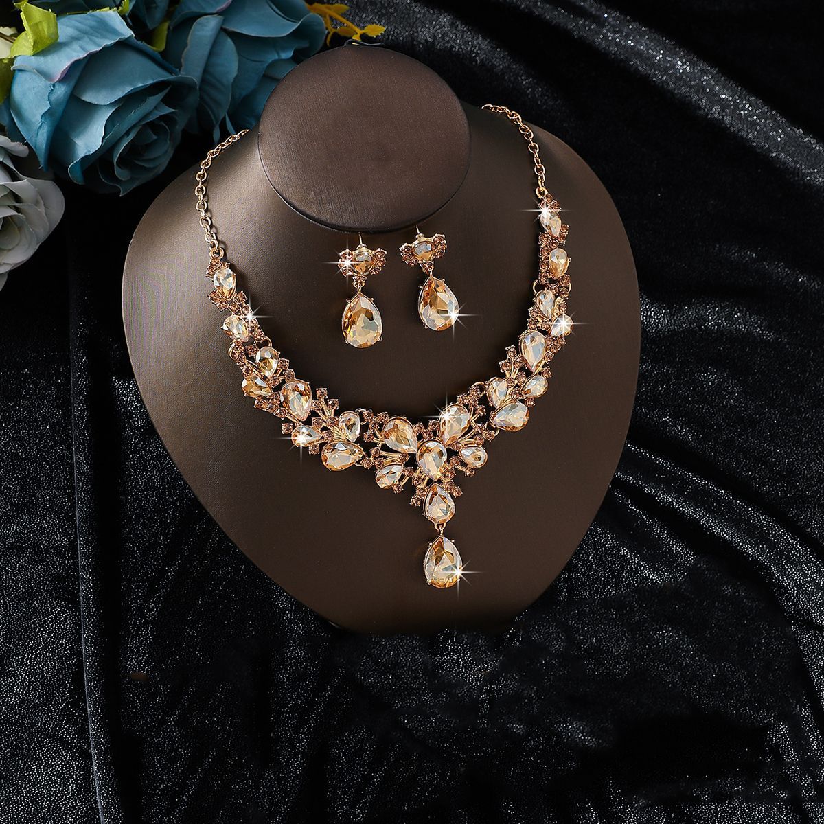 Splendid Diamond Alloy Suit Fashion Delicate Bridal Jewelry Set