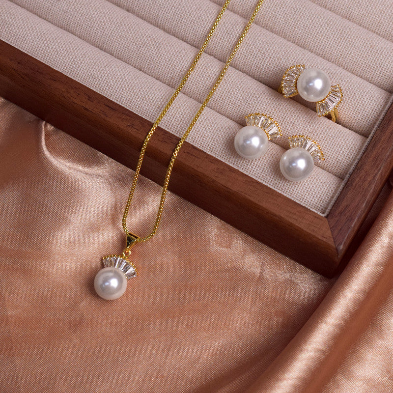 Shaped Chain Deep Sea Mother Shell Pearl Fashion Exquisite Jewelry Set