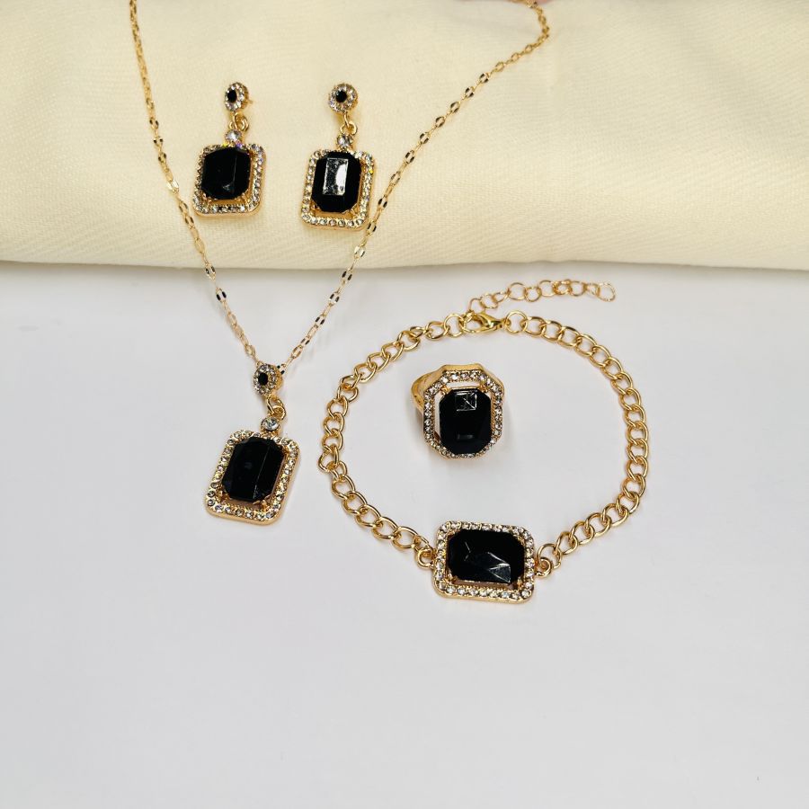 Style Geometric Three-piece Emerald Female Temperament Light Jewelry Set