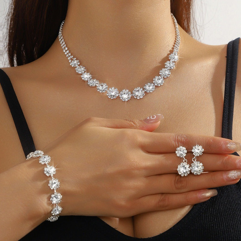 Bridal Wedding Gorgeous Light Luxury Rhinestone Jewelry Set