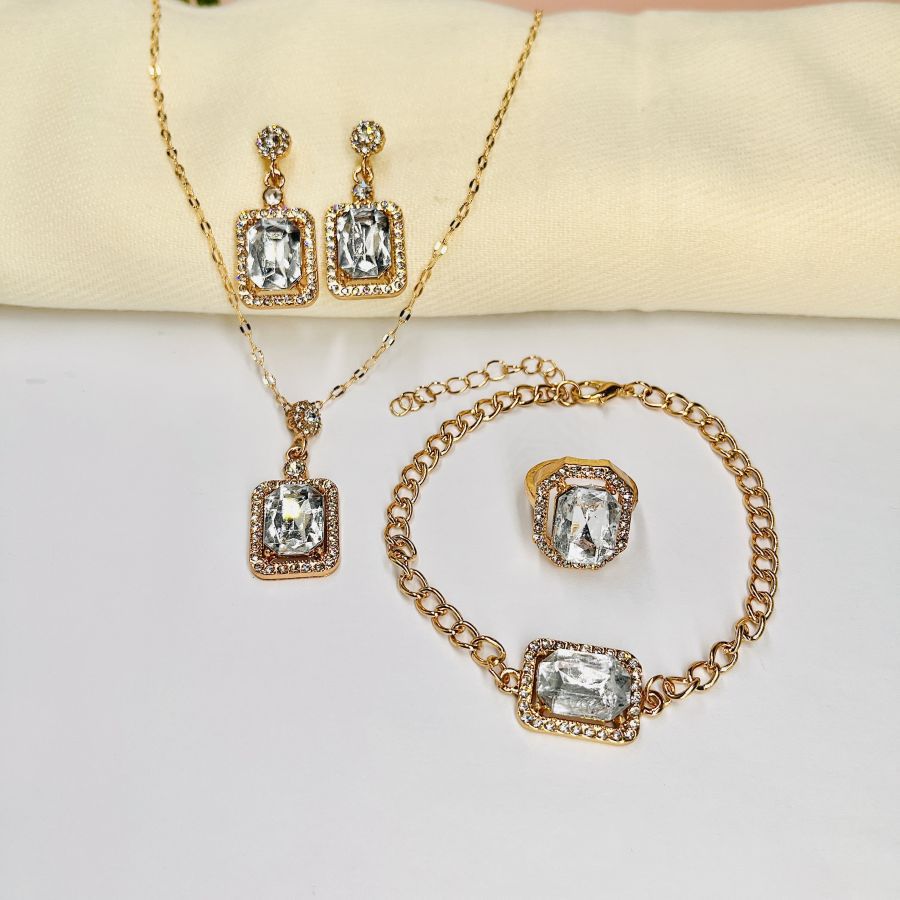 Style Geometric Three-piece Emerald Female Temperament Light Jewelry Set