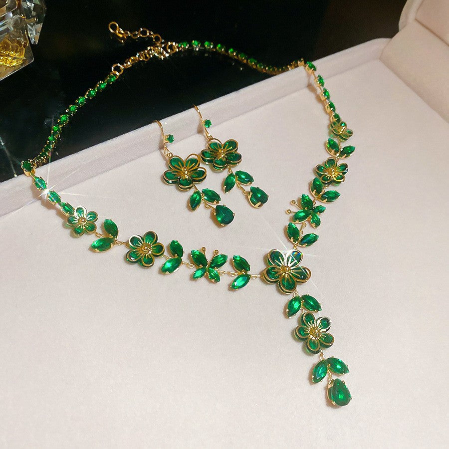 Round Zircon Ear Niche Design Clavicle Chain Graceful Jewelry Set