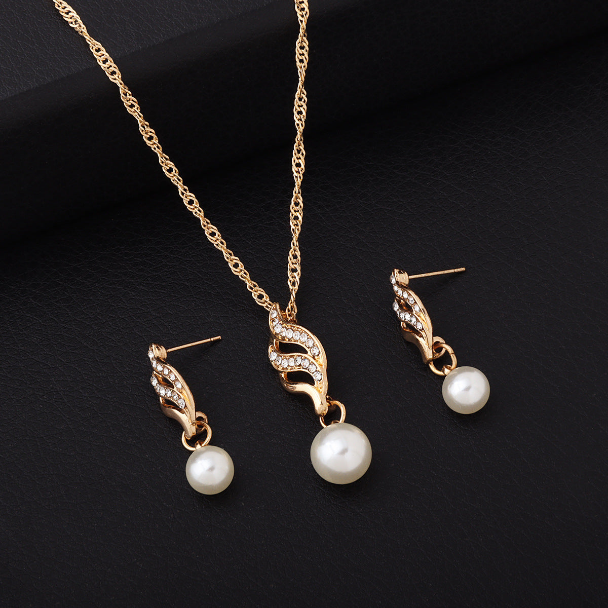 Temperament Simple Spiral Pearl Gold Sier Jewelry Set