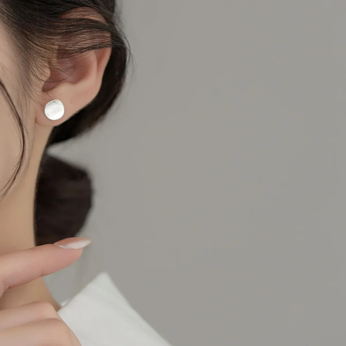 925 Sterling Silver Frosting Round Piercing Stud Earrings For Women Wedding Engagement Jewelry Wholesale Accessories Jewellery